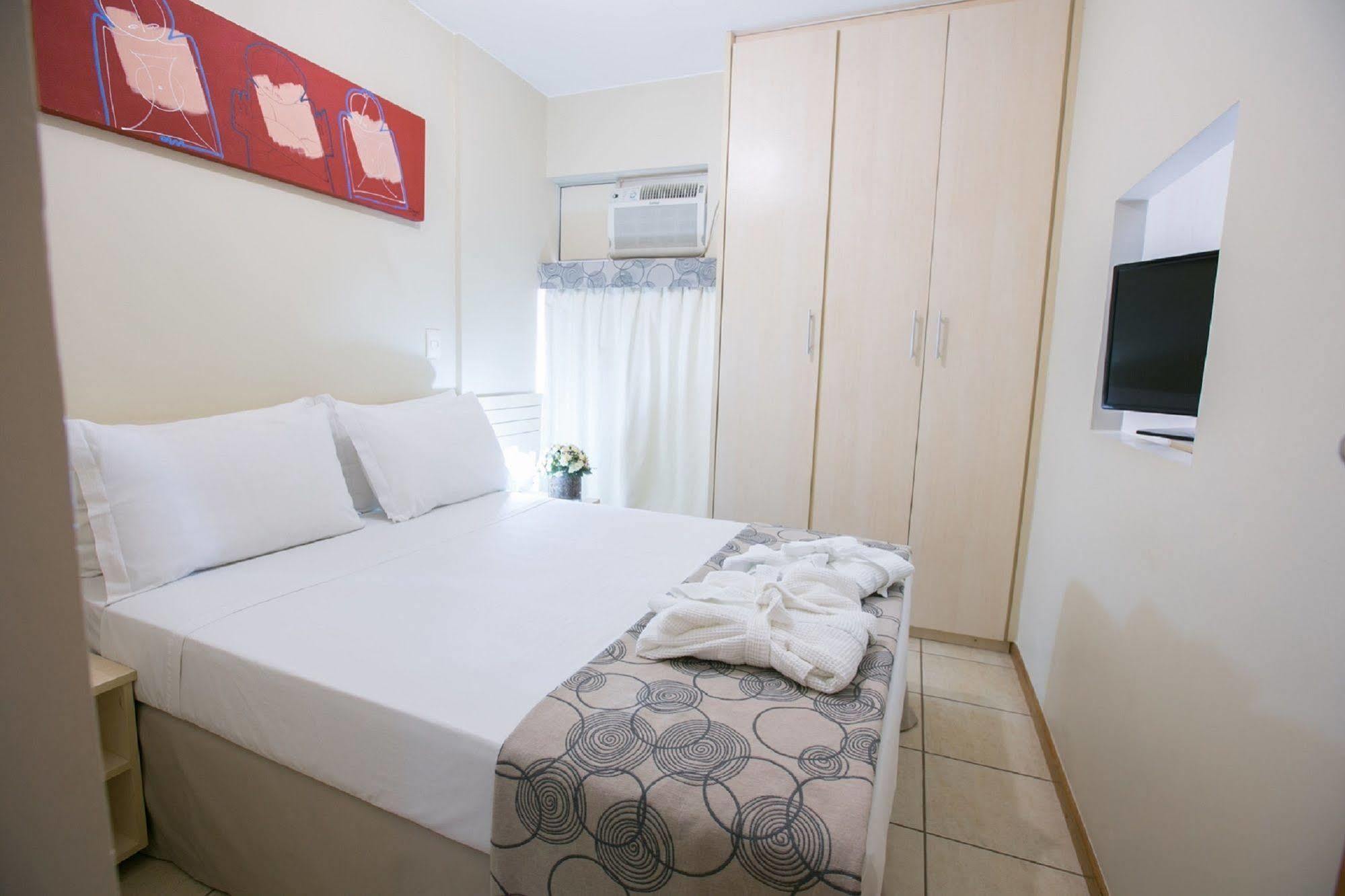 Hotel Verona Hplus Long Torto